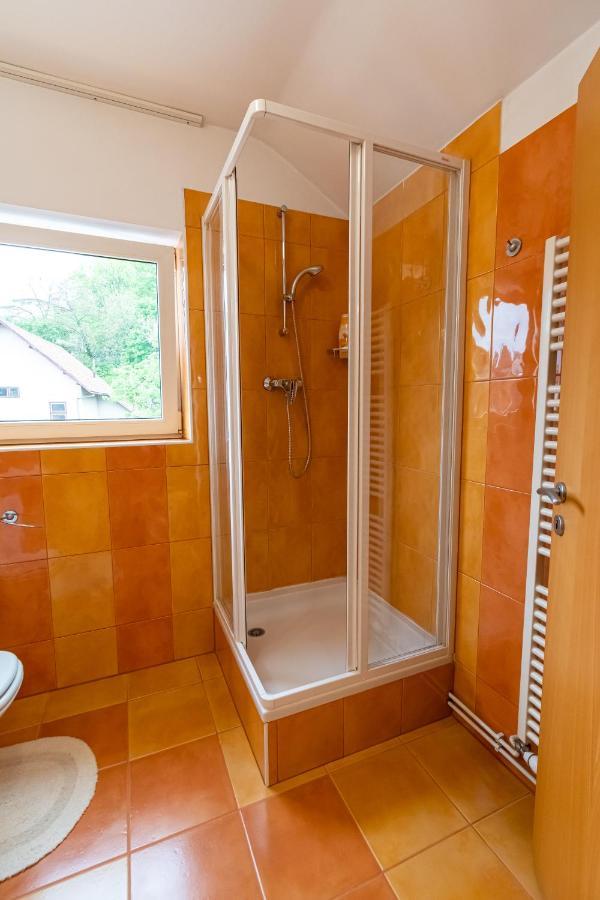 Residence 48 Beautiful Building Within Moments From The Old Town Of Braşov Extérieur photo